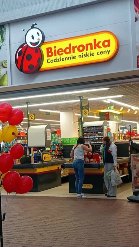 Nowe otwarcie Biedronki w Mysłowicach. Odmieniony sklep po remoncie