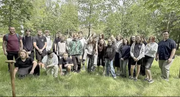 Miododajne drzewa ozdobiły chełmskie arboretum