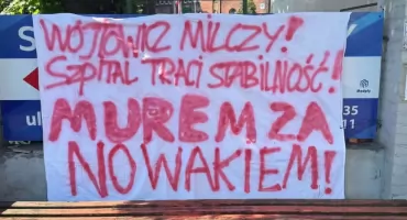 Napięta sytuacja w Szpitalu nr 2 w Mysłowicach. Pracownicy powiesili transparent i żądają decyzji