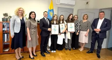 Młode chełmianki przejęły władzę w gminie