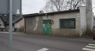 Miasto sprzedaje działkę na Brzezince. Kiedyś był tu warsztat