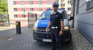 Pomógł mężczyźnie w kryzysie emocjonalnym. Bohaterska postawa policjanta po służbie