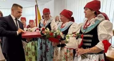 Kopciowiczanki uhonorowane Złotą Odznaką Honorową za Zasługi dla Województwa Śląskiego