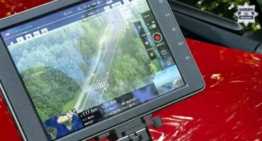 Dron nad przejściami dla pieszych w Mysłowicach. Policja ujawniła wiele wykroczeń