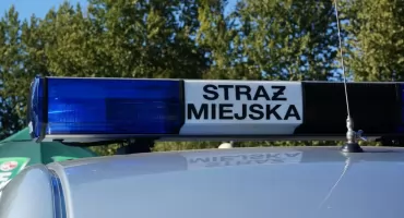 Interwencja na Klachowcu: Agresywni mężczyźni trafili do izby wytrzeźwień